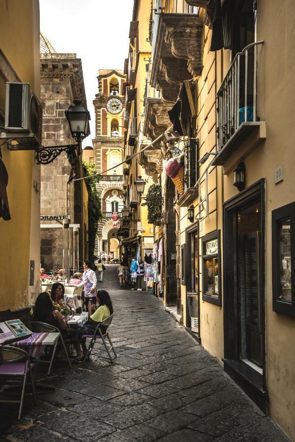 Holiday Sorrento Center Luaran gambar